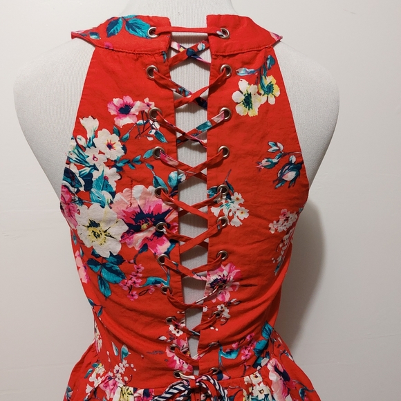 AUW Red Floral A-Line Retro Inspired Short Skater Dress with Open Lace-up Back - Picture 6 of 12